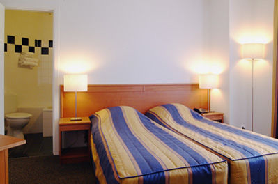 New Damshire Hotel