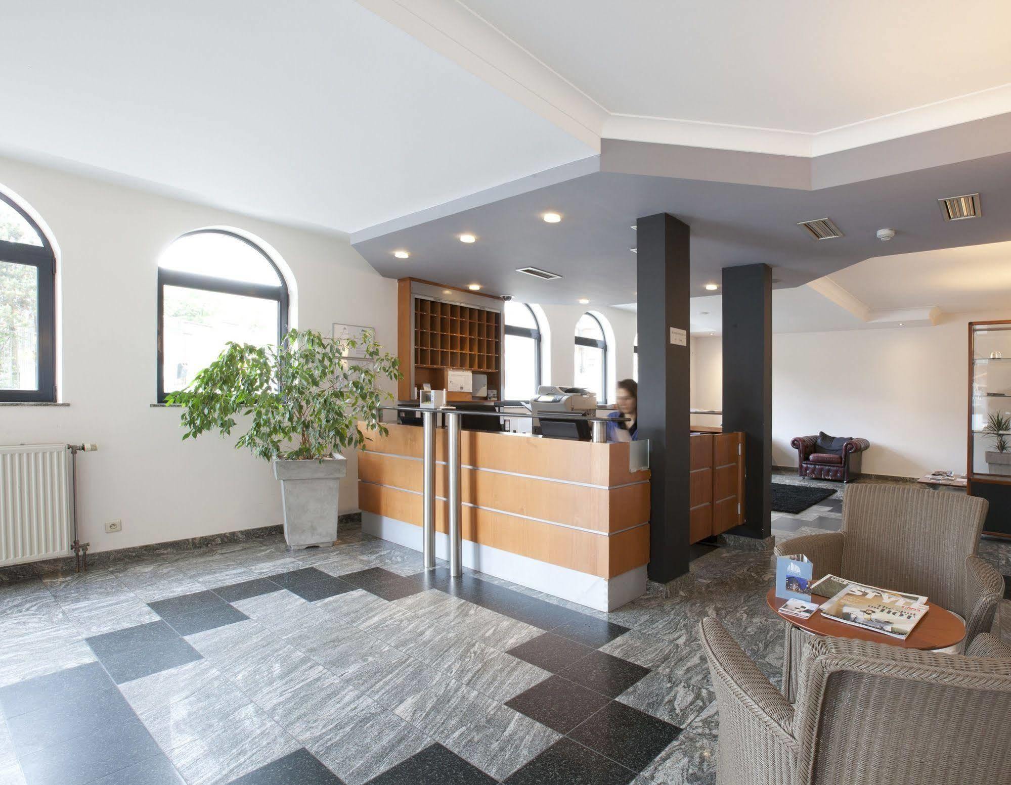 Hotel New Damshire